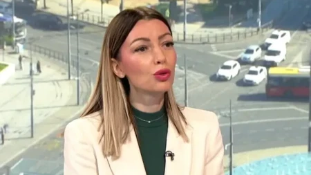 "Ne uzimaj u usta predsednika Vučića" Ministarka Mesarović poslala brutalnu poruku Nikeziću