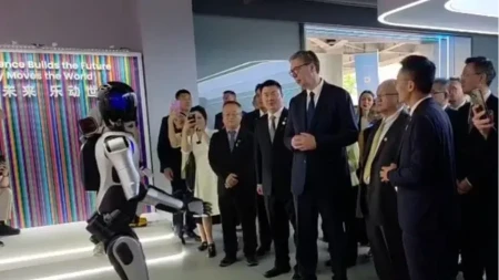 Vučić: Humanoidni roboti u Srbiji za dva meseca, nema ih niko drugi u Evropi