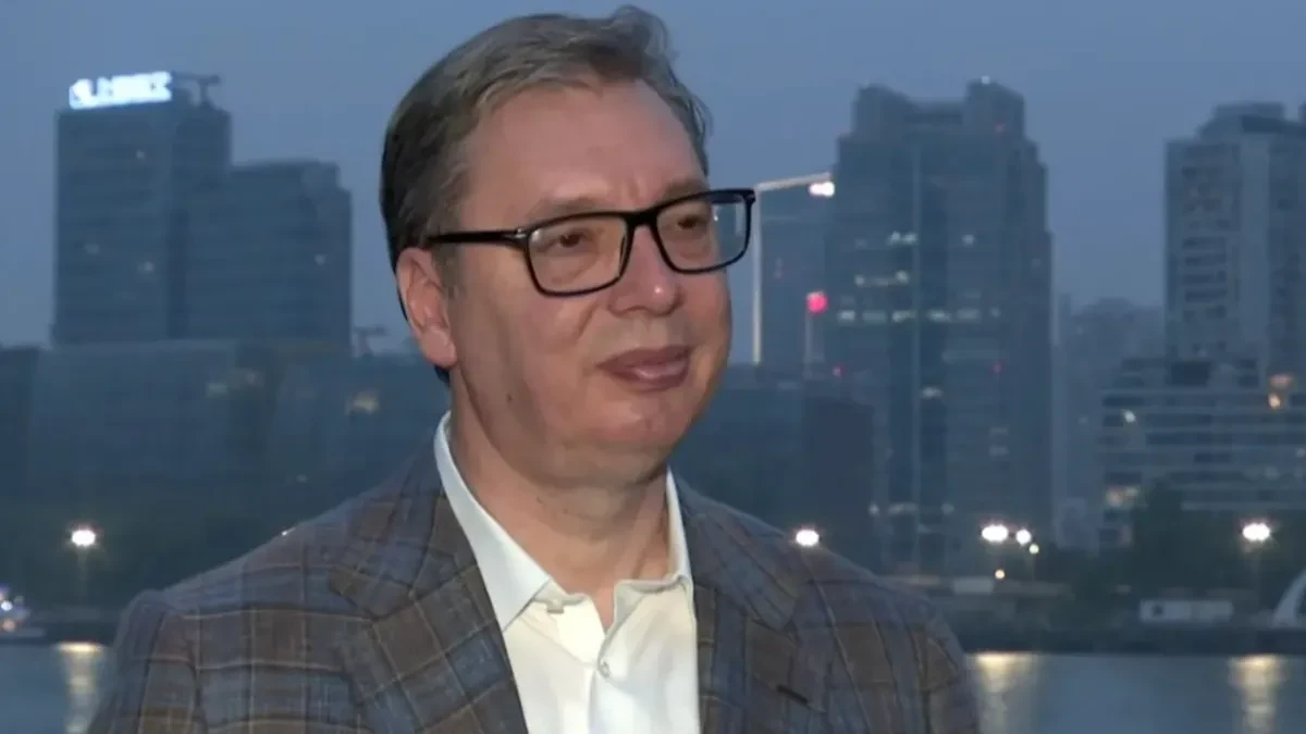 Vučić se obraća za RTS! Predsednik iz Kine uživo o važnim temama