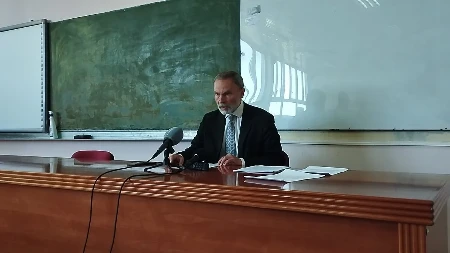 Oglasio se direktor Jovine gimnazije u Novom Sadu: Otkrio sve činjenice na konferenciji za medije