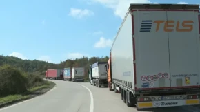 Kamioni stoje sat vremena na jednom izlazu iz Srbije: Oglasio se AMSS o stanju na granicama