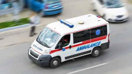 Ženi slomljena ključna kost u udesu: Hitno prebačena u KBC Zemun