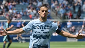 SRBIN NASTAVLJA DA REŠETA Dejan Joveljić dao novi gol 