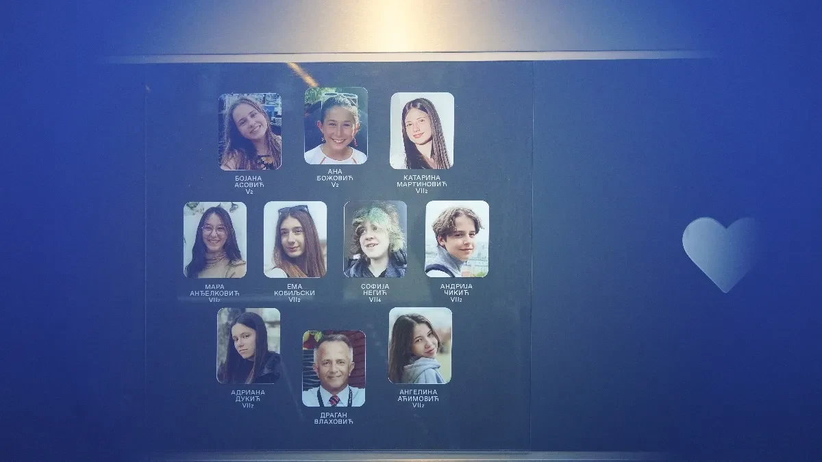 Tri godine od tragedije u "Ribnikaru": TV stanice prekinule program, porodice i građani odaju poštu