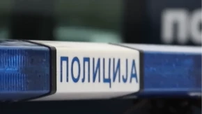 Težak udes kod Bečmena: Zakucao se u zaštitnu ogradu, vozilo smrskano!