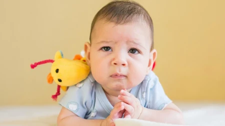 Da li bebe zaista osećaju anksioznost roditelja?