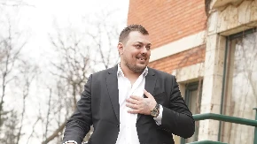 Sloba Vasić uradio jednu stvar u sobi klinke Laza Lazarević: Pevač doživeo što ni jedan pacijent nije!