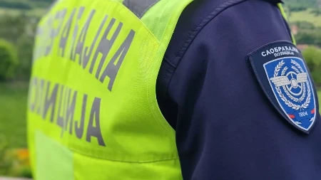 Drama u Nišu: Odbio alkotest pa dao gas i pobegao, uhapšen zbog davanja mita policiji