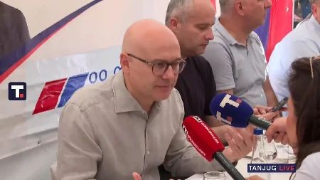 "Nije vreme za podele, moramo da sačuvamo državu!" Vučević u selu Kratovo prisustvovao skupu “Srbija pobeđuje”