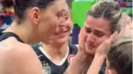 Posle horor povrede: Tijana Bošković je grli, a njene suze ganule su celu Srbiju (VIDEO)