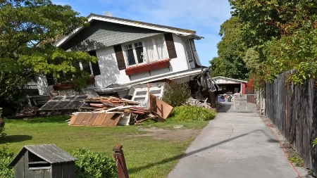 Šta raditi u slučaju zemljotresa? Prvi impuls će vas odvesti u paniku, ali najbitnije je ostati pribran i uraditi ovo
