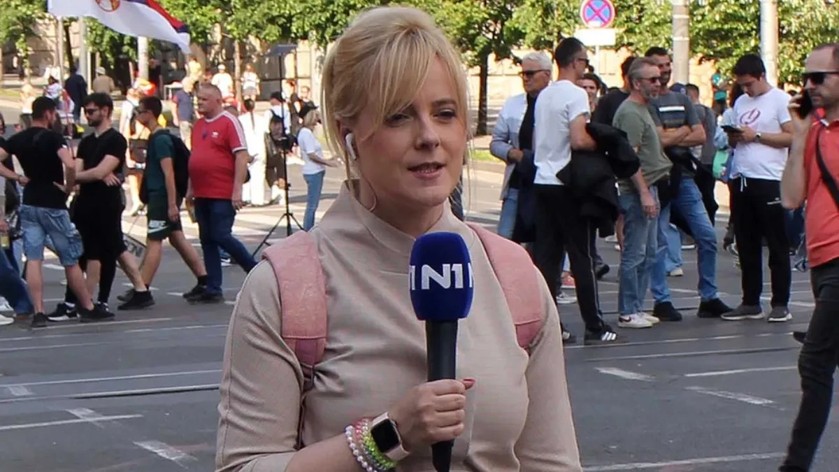 Blokaderi zaratili zbog Žakline: Leti perje posle vesti da će tajkunska novinarka biti na takozvanoj studentskoj listi