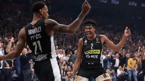 "Grobari" u ekstazi: Ljubimac navijača vraća se u Partizan