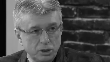 Nije mu oprostila ni nakon smrti! Popović je sa njom ostao u sukobu do kraja, a kada je preminuo poručila jedno!