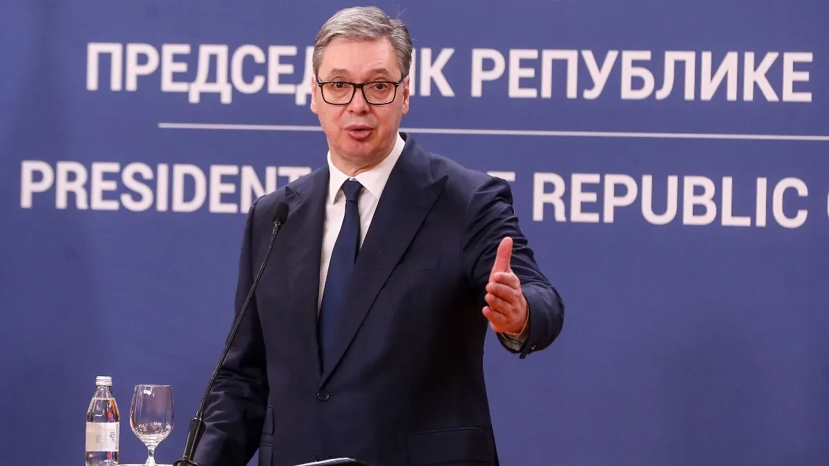 Aleksandar Vučić: Narod nek izabere svoju budućnost!
