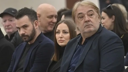 Jedna fotografija je dokaz kako se Boba ponaša prema Aleksandri Prijović: Filip Živojinović se ne meša!