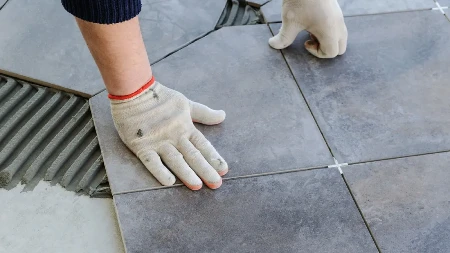 Ovo potpuno menja način renoviranja: Više nema podnih pločica - sada je ovo glavni hit, a gotovo je za samo 24 sata