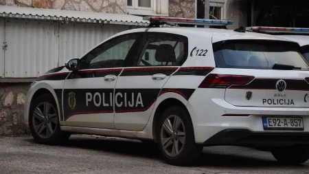 Zastrašujuća dojava o bombi u školi: "Umesto da gledate maturante, gledaćete smrt"