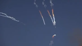 Osvetnički udar! Iran gađao američke baze u tri države, objavljen snimak (VIDEO)