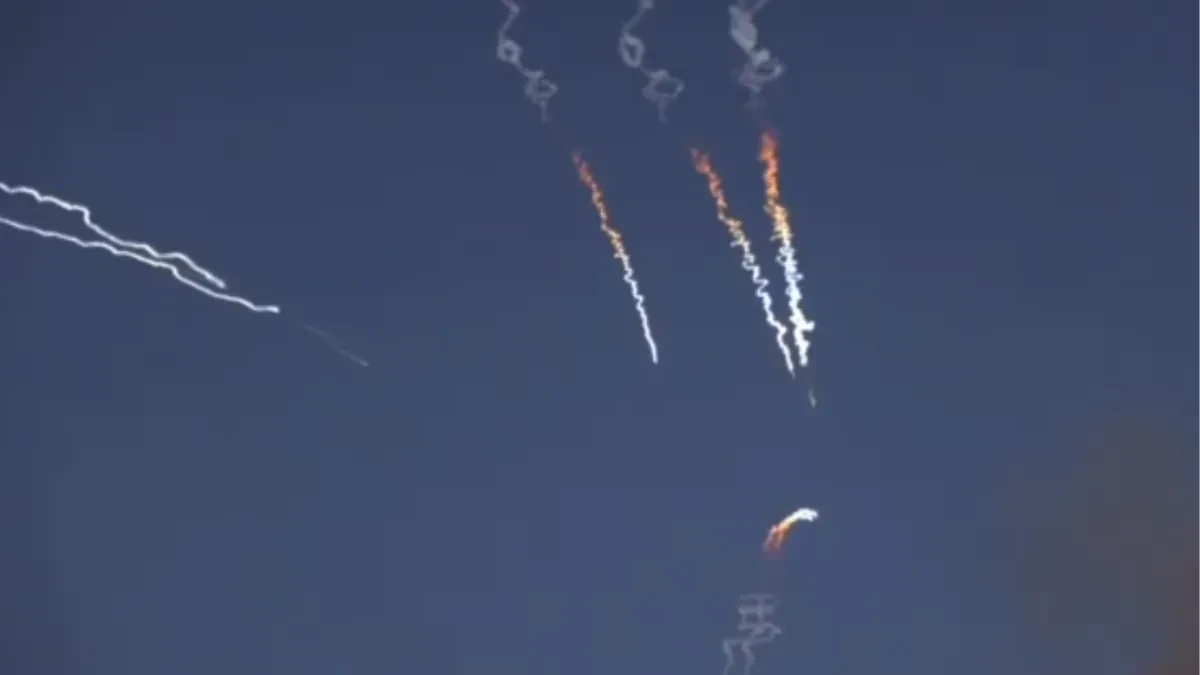 Osvetnički udar! Iran gađao američke baze u tri države, objavljen snimak (VIDEO)
