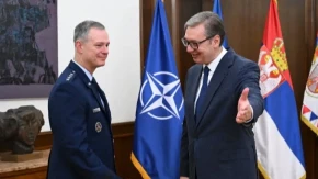 Vučić sa NATO komandantom: U fokusu mir i stabilnost na KiM, zaštita srpskog naroda i poštovanja Rezolucije 1244 SB UN