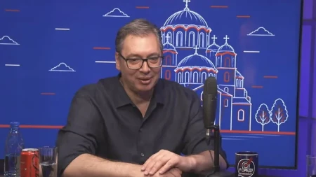 Vučić o napadima na porodicu: Ne mogu da razumem da neko kaže da dete treba tuširati uranijumom