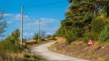 Uznemirujući prizor u Šapcu: Građani besni, "Kakvi smo mi to ljudi postali?"