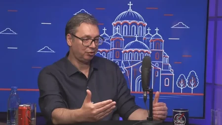 Vučić o Pojasu Presvete Bogorodice: Svetinja se ne plaća, najveći utisak su mir i nada ljudi koji su čekali u redu