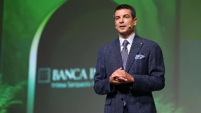 Banca Intesa i Piter H. Diamandis doneli temu dugovečnosti na finansijsko tržište Srbije