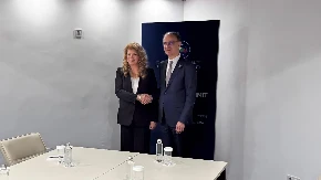 Srbija dobija novi granični prelaz: Macut se danas sastao sa predsednicom Bugarske 