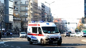Motociklista oboren sat vremena posle ponoći: Težak udes na Banjici