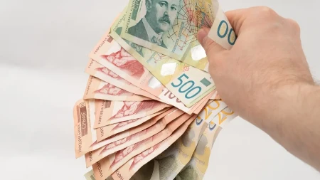 Lepe vesti, ovi građani imaju pravo na 50.000 dinara pomoći: Najnovije obaveštenje o jednokratnoj isplati