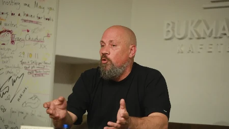 Udruženo i podmuklo ismevaju Bogorodičin pojas i vređaju pravoslavce: Mučki napadi iz Crne  Gore i Hrvatske na SPC