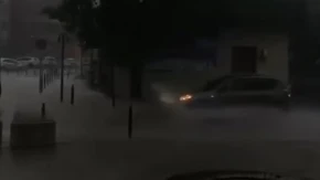 Nezapamćeni potop paralisao srpski grad! Popaljeni alarmi (VIDEO)