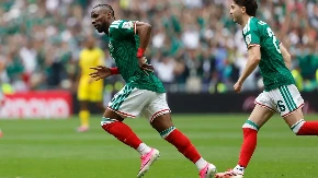 Pogledajte prvi gol na Mundijalu: Ovako je Kinjones zatresao mrežu za neviđeni delirijum na stadionu "Asteka"