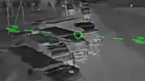 Uništeno 50 vozila u napadu?! Ukrajinci objavili snimak žestokog napada na most (VIDEO)