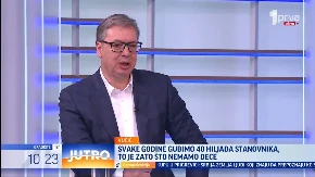 Vučić: Za mog sina su govorili da će ga tuširati osiromašenim uranijumom