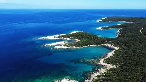Troje mrtvih u nesreći na Jadranu: Za jednom osobom se i dalje traga