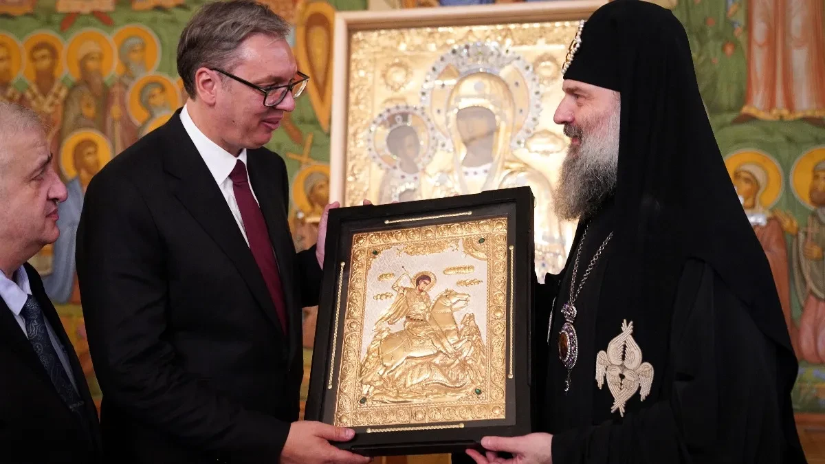 Vučić se sastao sa patrijarhom u Tbilisiju: Poslata moćna poruka o Kosovu i Metohiji
