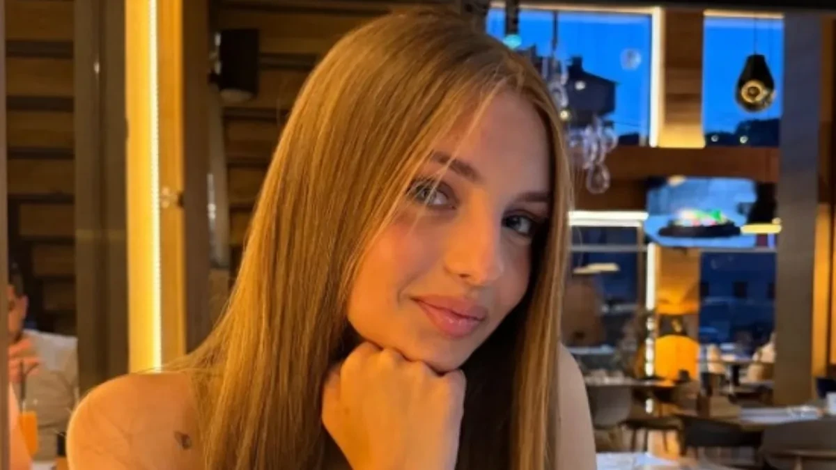 Nakon što je pretučena, sada šokira: Isplivale intimne fotografije ćerke Dejana Petrovića, javnost u šoku!