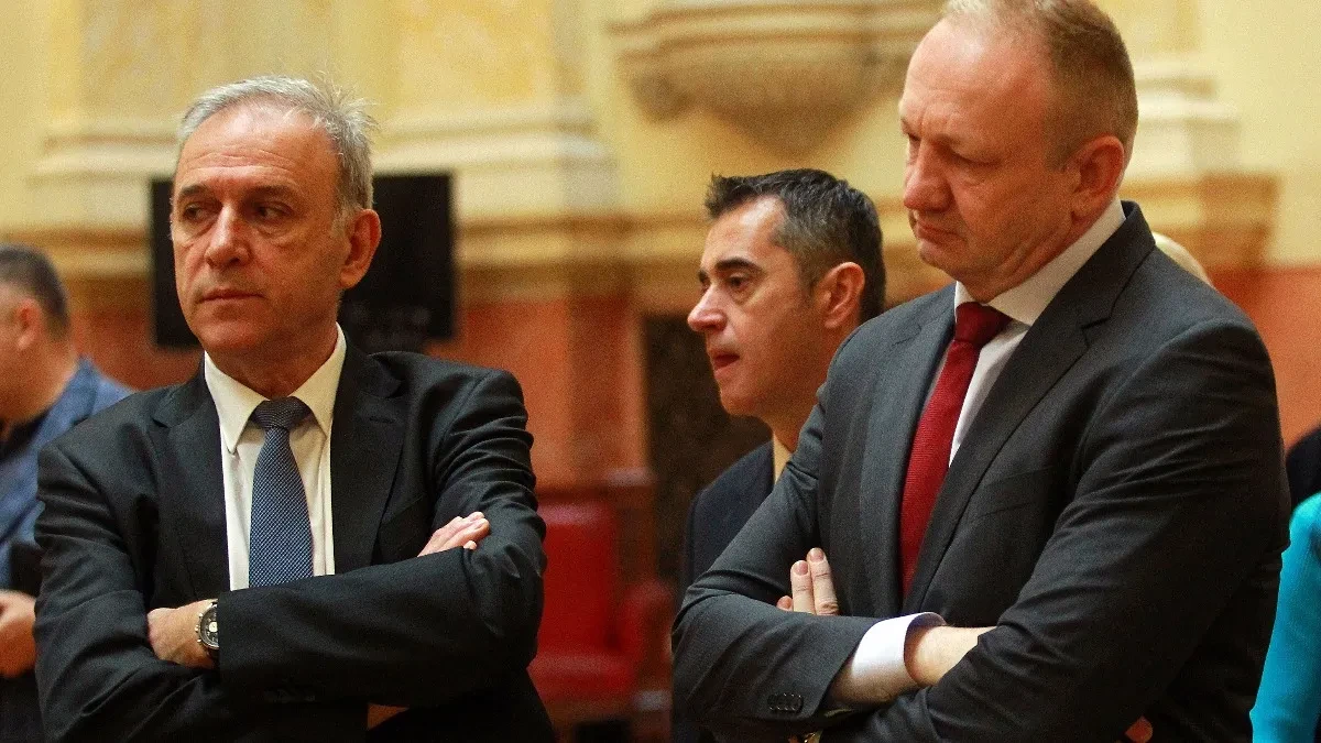 Gore mreže zbog nemilosrdnog obračuna propalih opozicionara: Ponoš hteo da odbrani gazdu Đilasa, pa se izblamirao 