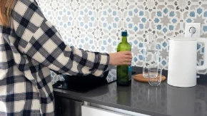 Većina Srba drži ulje na ovom mestu u kuhinji: Greška koja može skupo da vas košta