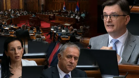 "Vi ste kriminalna banda Điki Blajnders" Jovanov "potopio" Mariniku i Ponoša, a kad je počeo nju da imitira... plakanje!