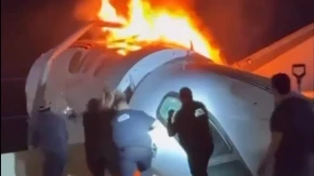 Pao avion i zapalio se, ima mrtvih: Jezivi snimci sa mesta nesreće u Teksasu