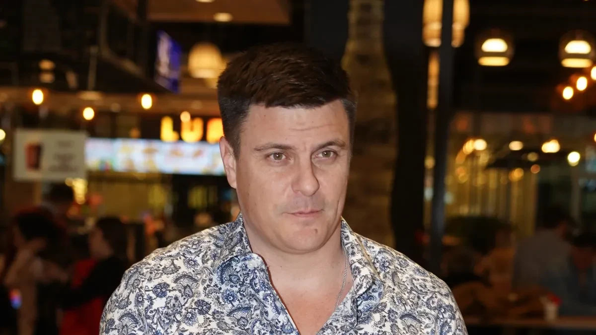 Ovo je žena Vuka Kostića! Rodila mu je ćerku, sad je jasno zašto je krije (FOTO)