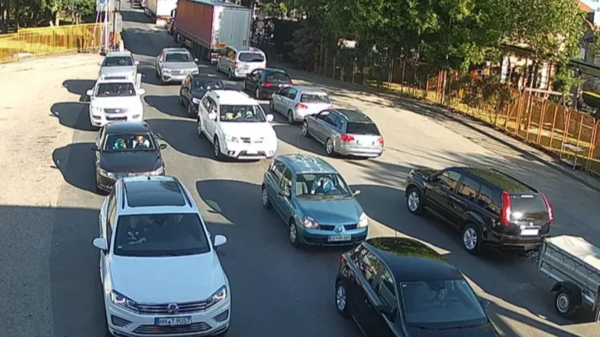 Kolaps na izlaz iz Srbije! Vozači zarobljeni u kolonama čak tri sata!