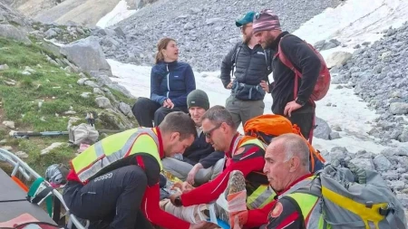 Izvlačili ga spasioci i helikopter: Belgijanac povređen na Durmitoru (FOTO)