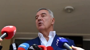 Milo je otišao, ali je njegova politika prema Srbiji ostala