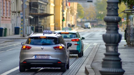 Uzeo taksi do aerodroma pa gorko zažalio: Hrvatski vozač ga odrao kao mačku!
