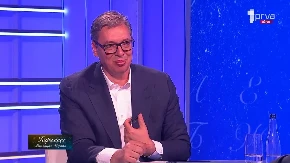 "To je svetinja!" Vučić: Niko nema pravo da vređa ljude koji celivaju Bogorodičin pojas